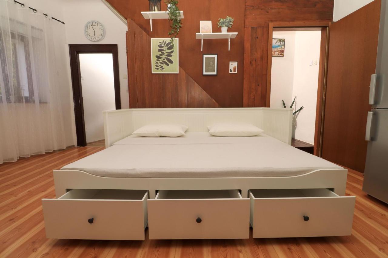 איזולה Sml Apartments 1 מראה חיצוני תמונה